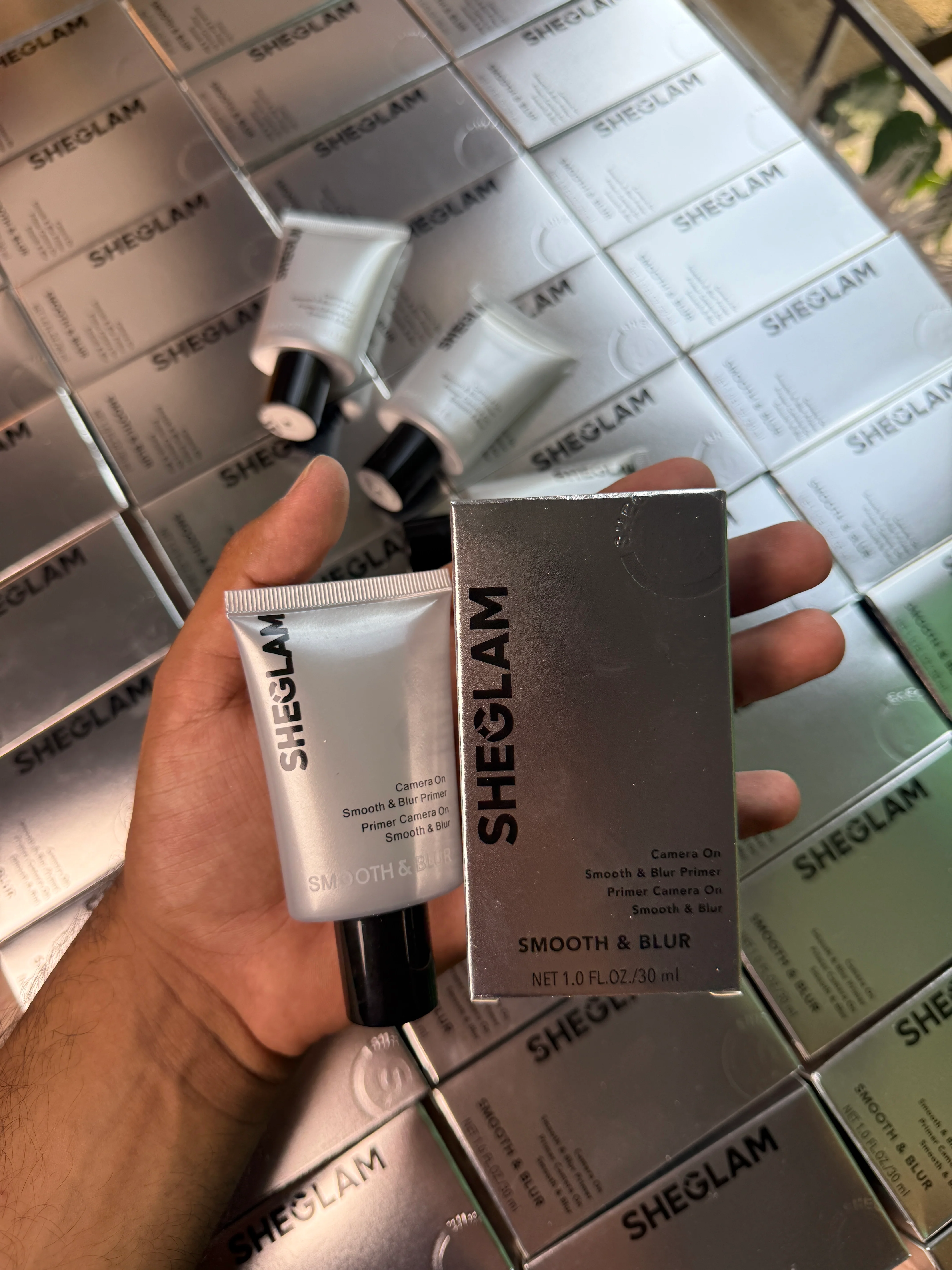 SHEGLAM Camera On Smooth & Blur Primer ✨ - Image 5